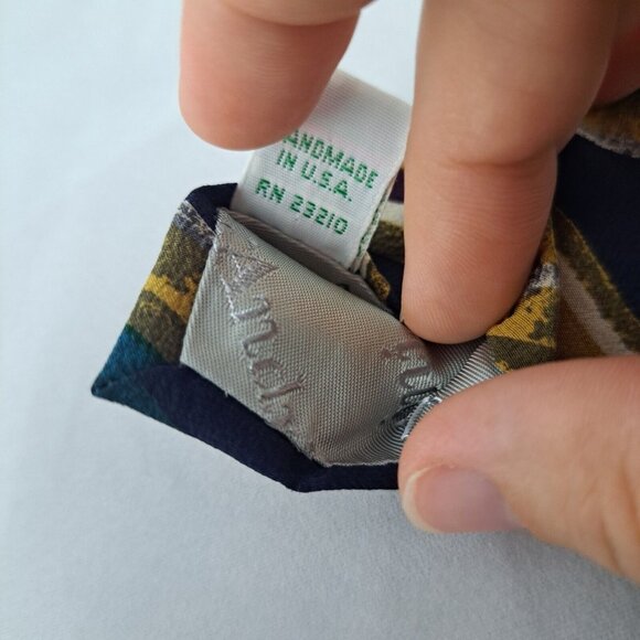 Xandrini 100% Silk Mens Necktie USA Imported Italy Patterned Vintage - Picture 7 of 10